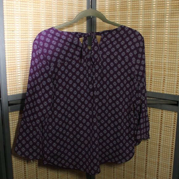 41 Hawthorn 3/4 Sleeve Purple Blouse w/ Blue and White Tile Motif - Picture 4 of 8